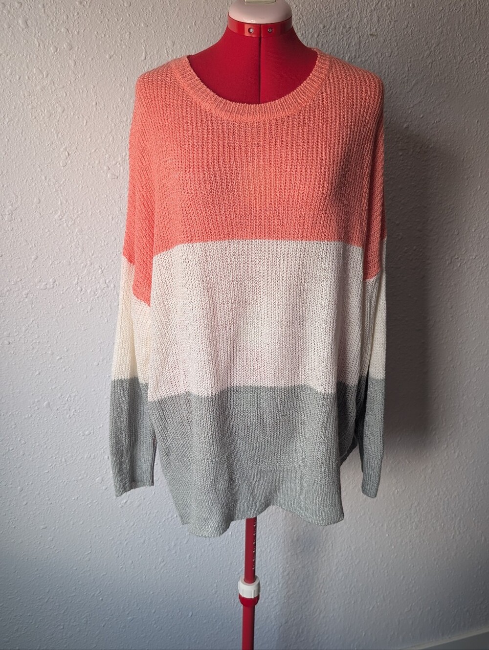 Hayden Coral, White & Gray Colorblock Crewneck Sweater Women's Oversized Medium